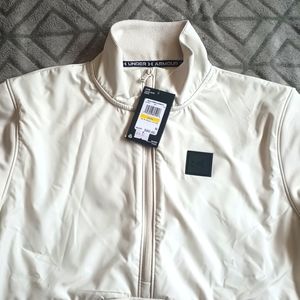 White under armour pull over